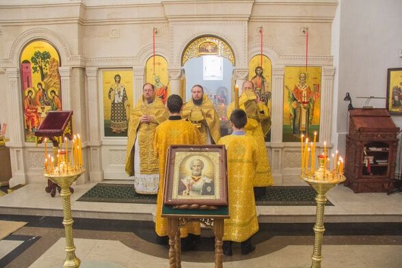 Поздравляем с престольным праздником! Поздравляем с престольным праздником!