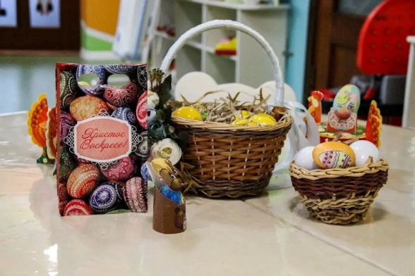 Крашенки, куличи и предвкушение чуда! Крашенки, куличи и предвкушение чуда!