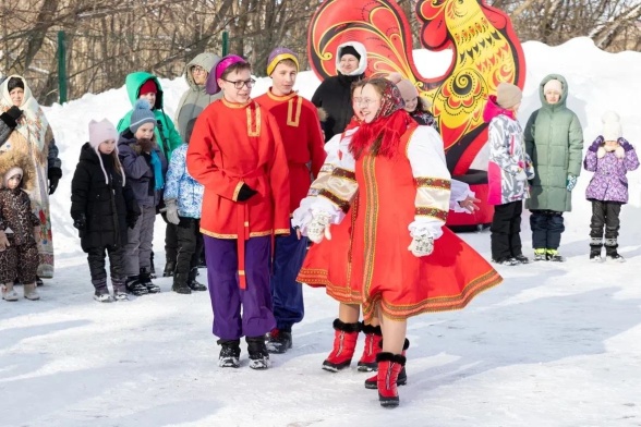 Широка наша Масленица! Широка наша Масленица!