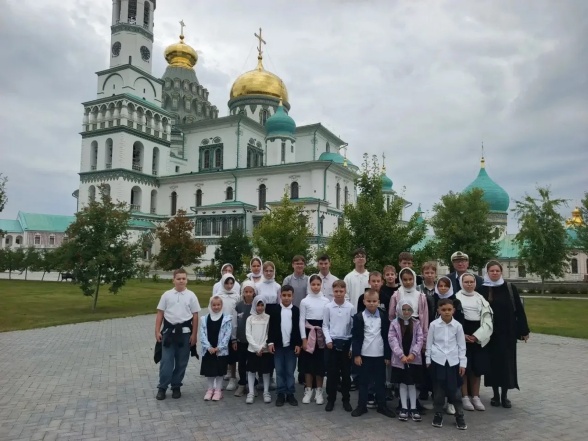 Поездка в Ново-Иерусалимский монастырь Поездка в Ново-Иерусалимский монастырь